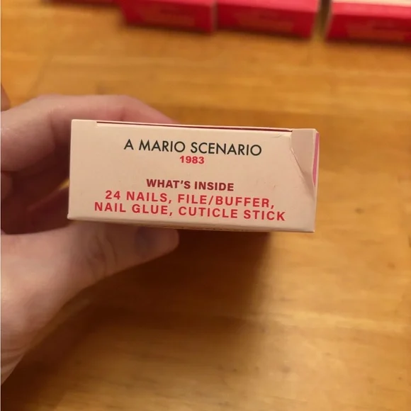 ❤️💋Hello Love nails in style A Mario Scenario❤️💋 - Picture 5 of 7